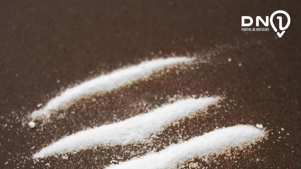 Adolescente é apreendido com 26 pinos de cocaína