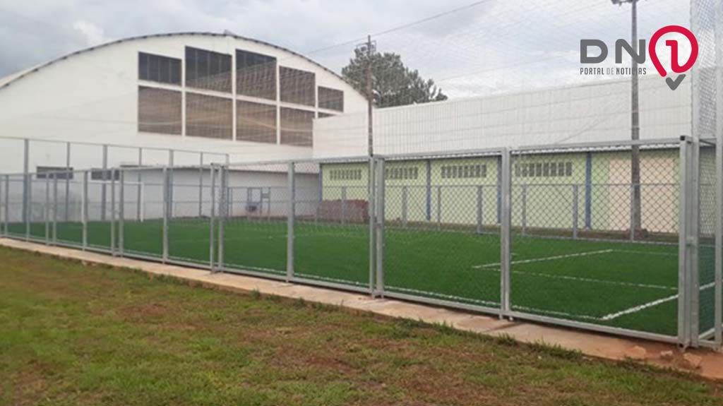 Campo de Futebol Society dentro do Ginásio Municipal será inaugurado no sábado (11)