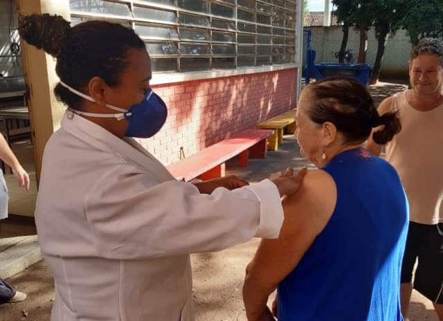 Vacinação contra a gripe será suspensa temporariamente nas escolas de Birigui