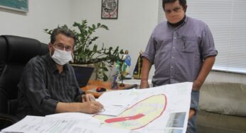 Prefeito assina ordem de serviço para reforma da Praça Raul Cardoso