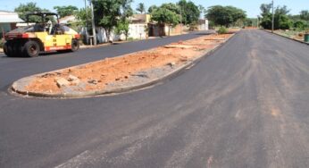 Após 20 anos, trecho de terra da Avenida Vitória Régia ganhou asfaltamento da Prefeitura de Birigui