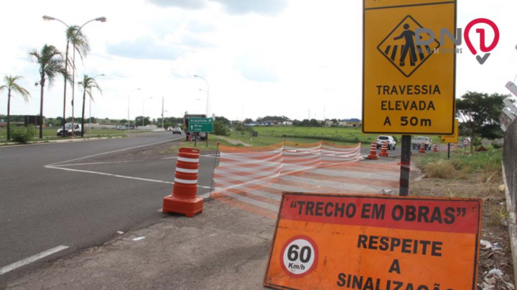 Nova alça de acesso às margens da rodovia Marechal Rondon começa a ser construída