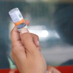 Vacina contra a covid-19 está disponível para pessoas de 18 a 59 anos com comorbidades