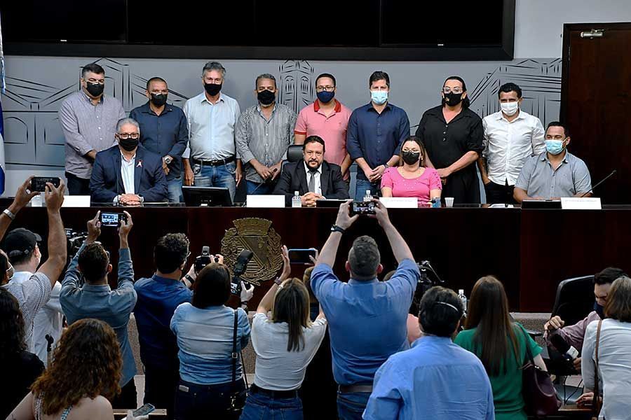 Presidentes de câmaras da região lançam frente parlamentar