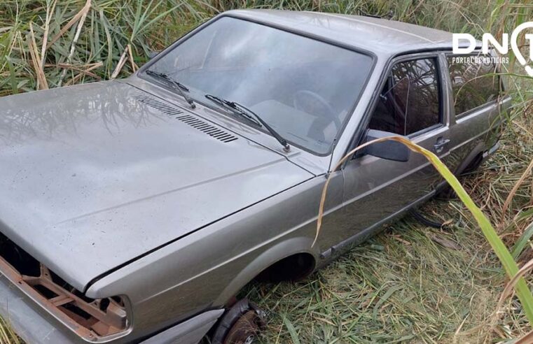 Patrulha Rural da GCM de Birigui encontra carro furtado abandonado em meio a matagal