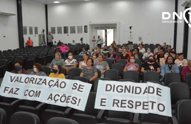 Veto de Leandro Maffeis ao projeto do piso salarial do magistério é derrubado por nove votos